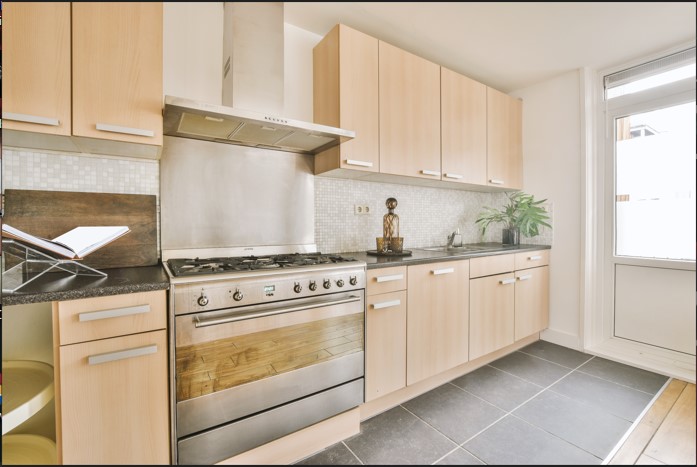 El lacado de armarios de cocina: Renueva tu espacio con estilo y durabilidad